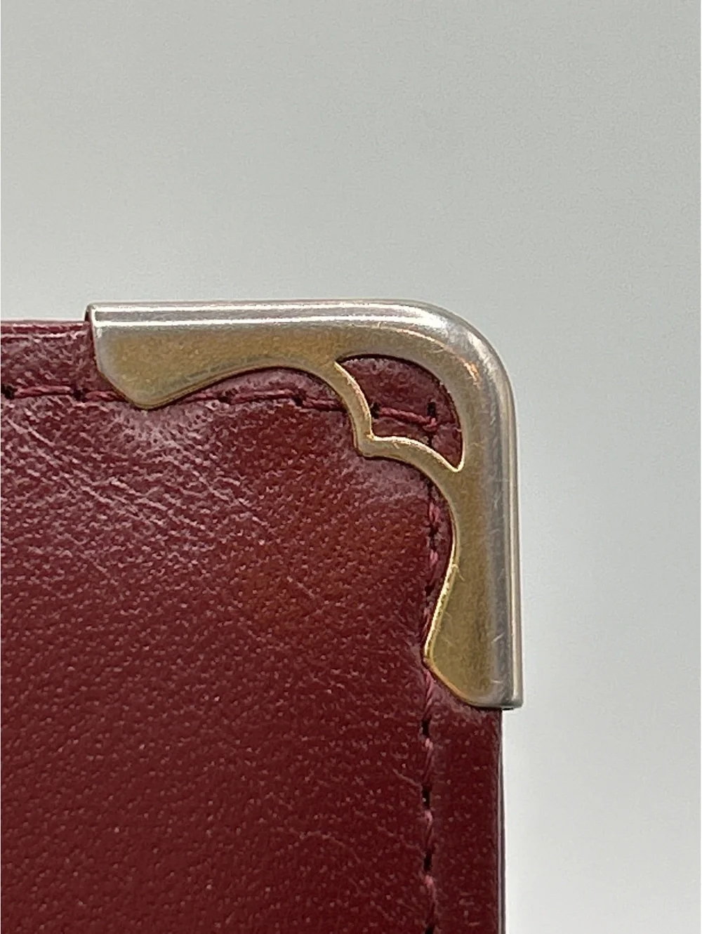 Vintage Must de Cartier Bordeaux Leather Bifold Wallet - Good Condition